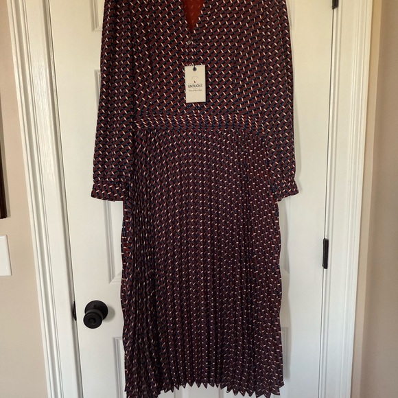 UNTUCKit Navy Patterned Midi Dress - Picture 4 of 4